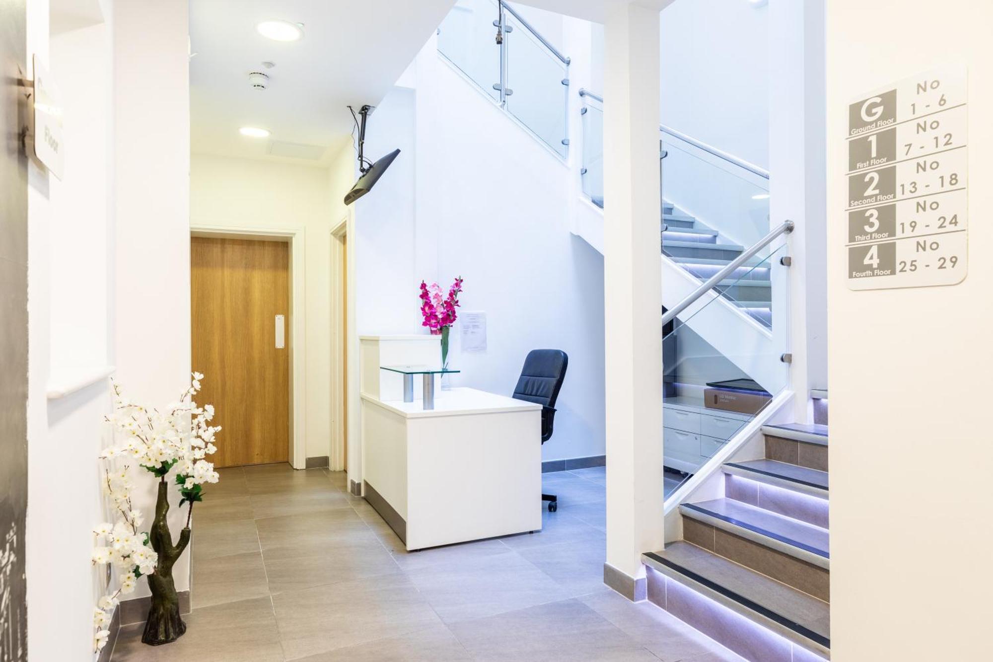 Clarges- Hsk Appartement *